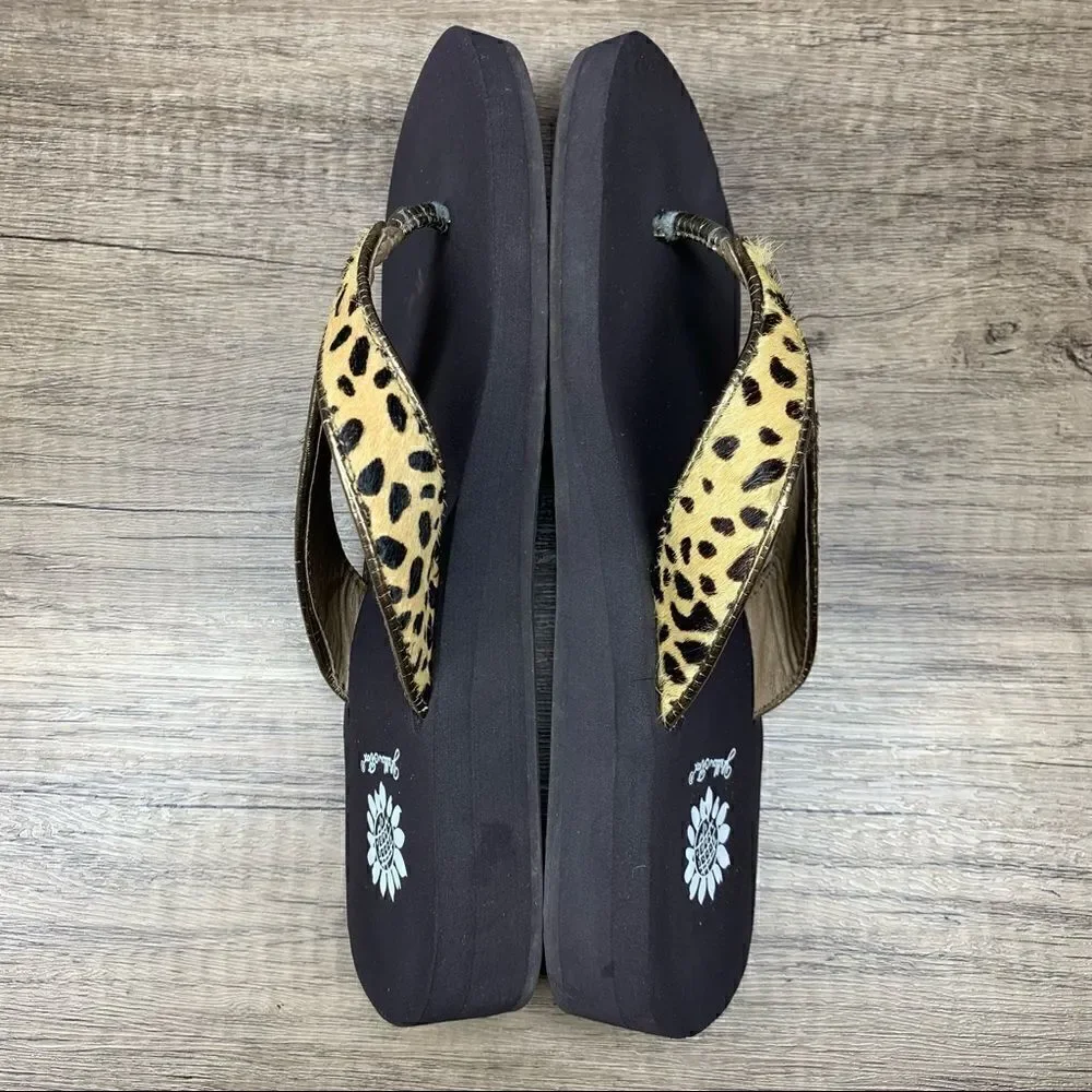 Yellow Box Flip Flops Sz 6.5~Leopard Print Furry Straps Leather "Burst"‎ - Picture 5 of 11